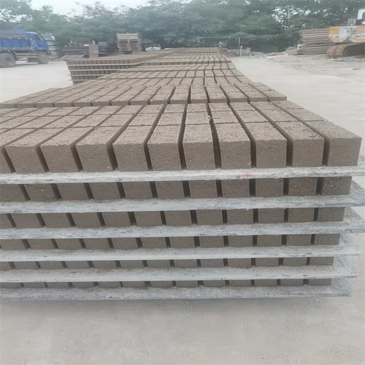 鴻發(fā)建材 深圳領(lǐng)先的輕質(zhì)建筑材料生產(chǎn)廠家，專業(yè)批發(fā)水泥實(shí)心磚與輕質(zhì)水泥磚